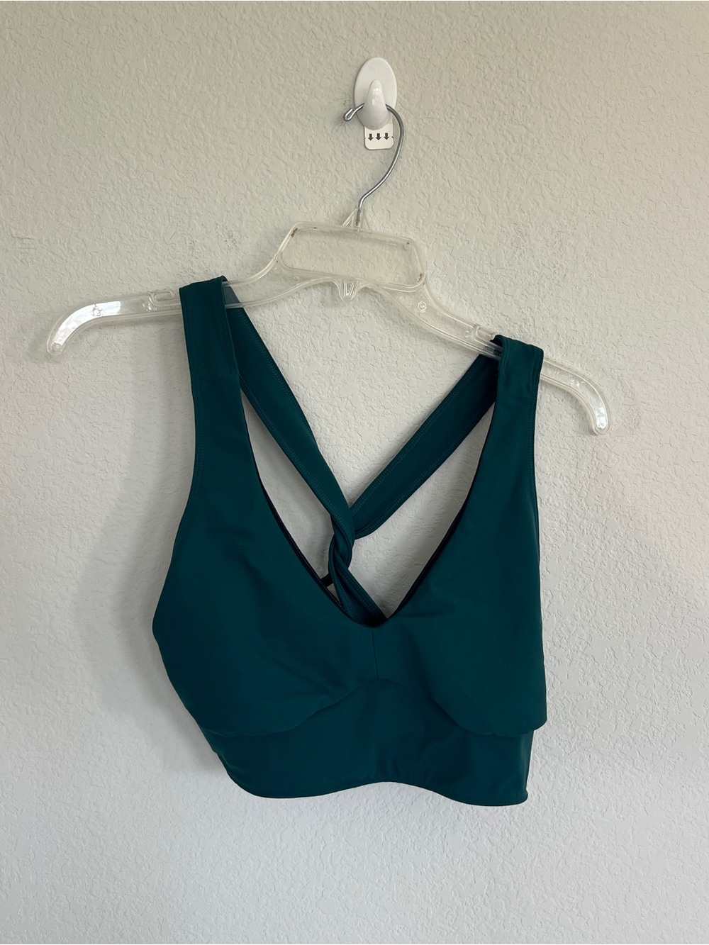 Free People Movement Teal Twist Back Sports Bra Size Medium